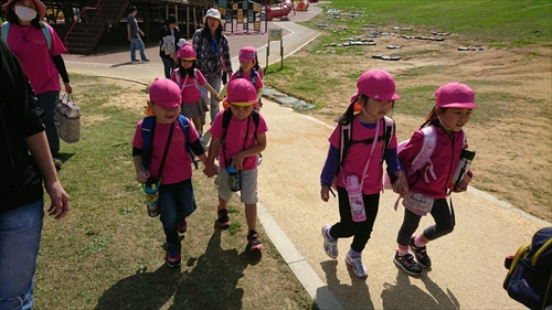 5日・親子遠足で中城公園に！